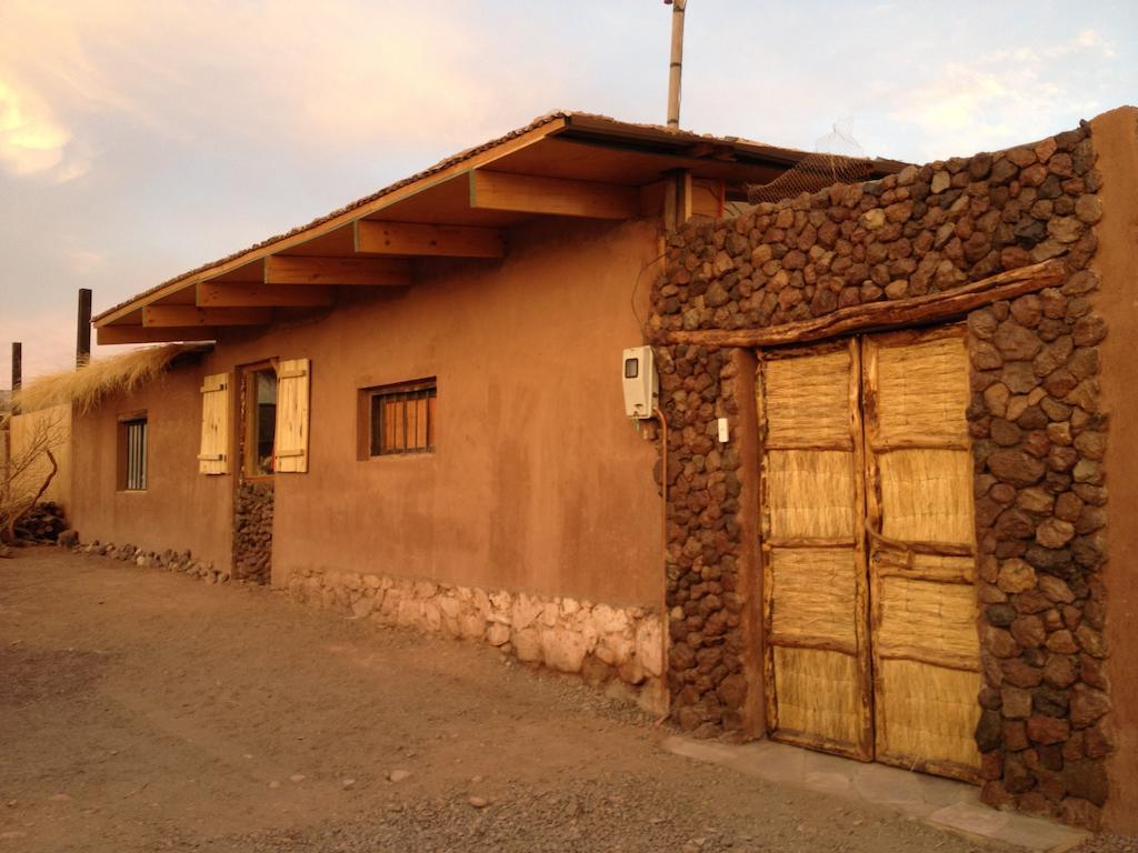 Hostal Lackuntur San Pedro de Atacama Buitenkant foto